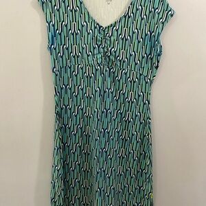 Lot of 6 polyester dresses